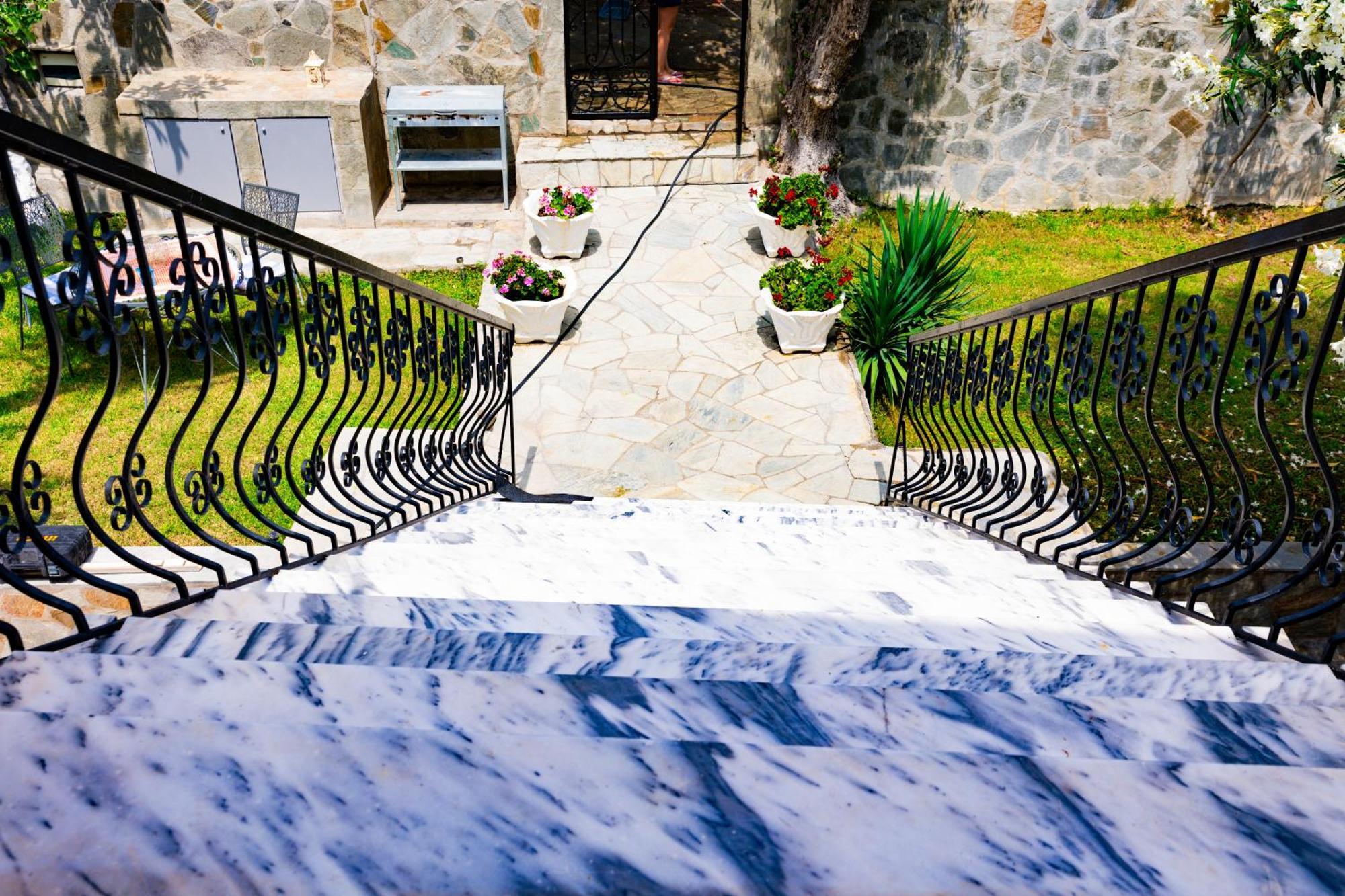 Sunrise Vergia Apartments Екстериор снимка